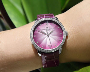 The fresh purple hue of this 1966 Ladies model from Girard-Perregaux makes it spring all year round