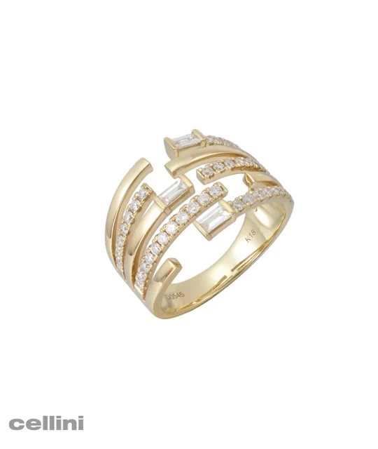 Yellow Gold Split Shank Diamond Ring