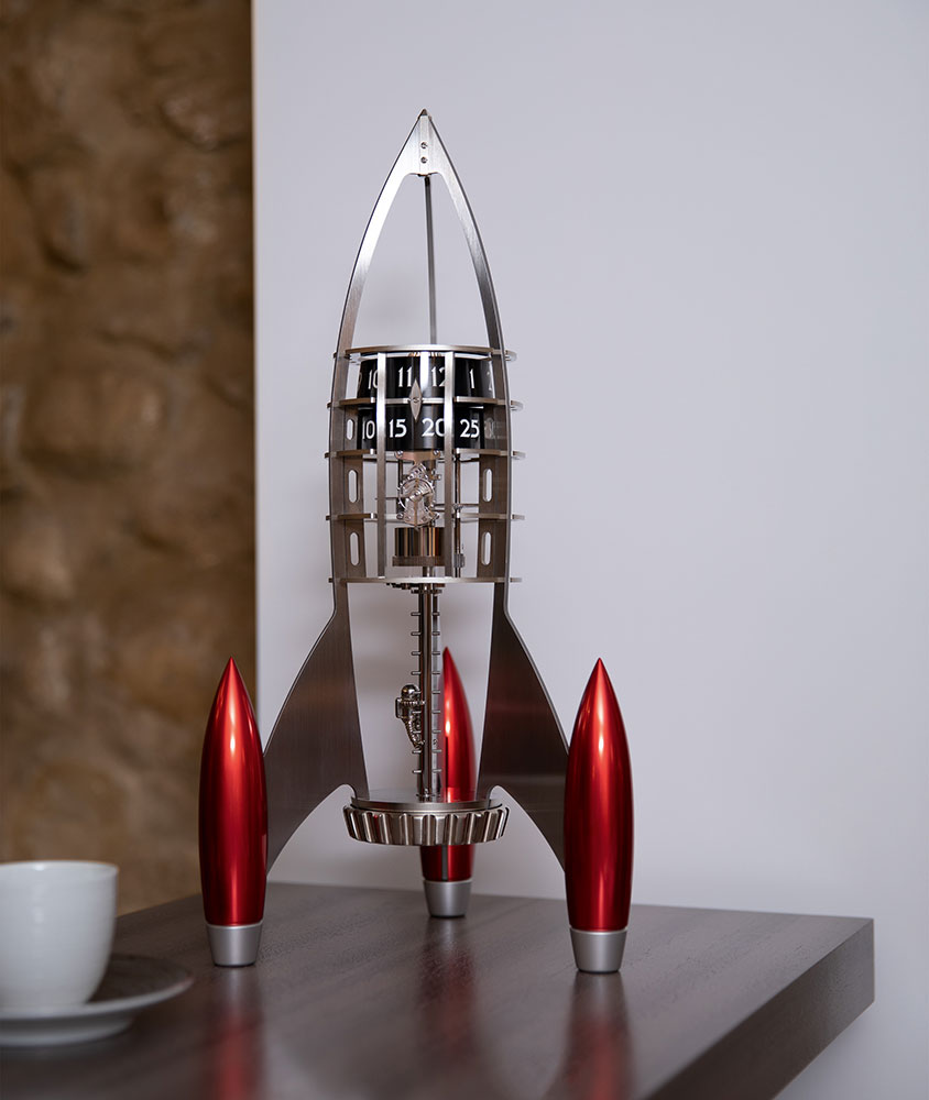 Destination Moon Red | MB&F and L'Epée | Cellini Jewelers Destination Moon Red | MB&F and L'Epée | Cellini Jewelers