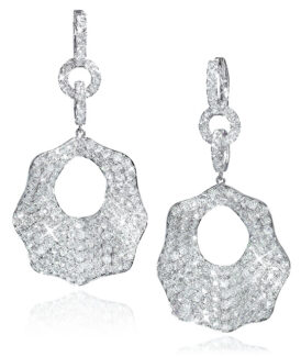 Diamond Pavé Drop Earrings