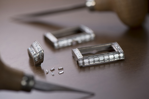 Discovering the Reverso One High Jewelry