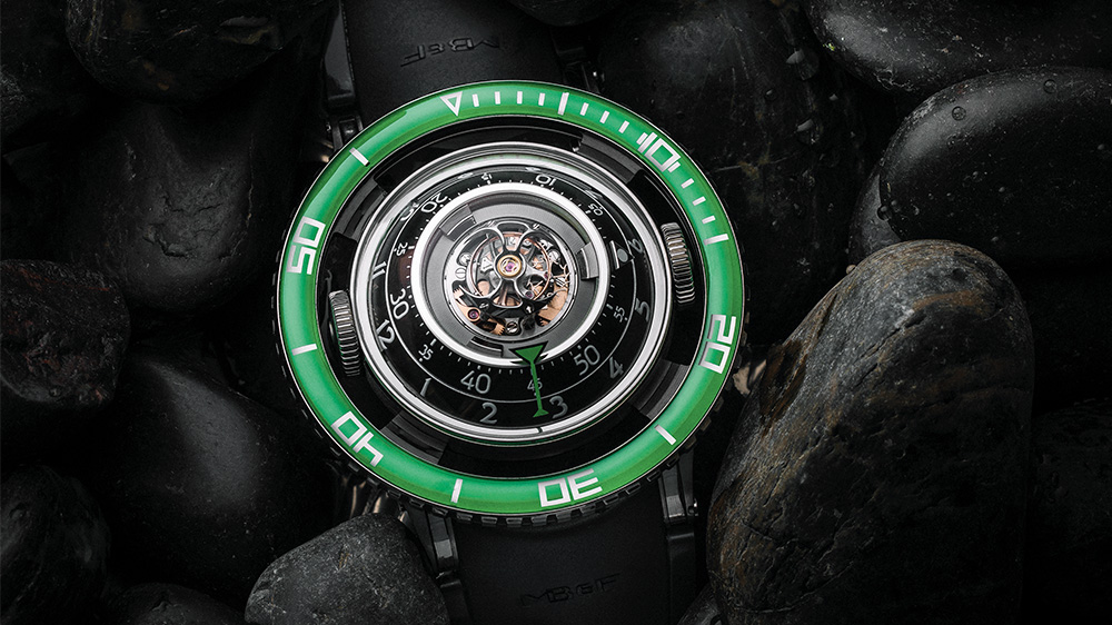 The Aquapod Goes Green in Titanium