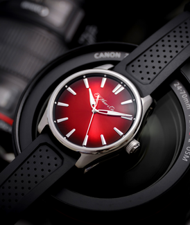 H. Moser & Cie. Pioneer Swiss Mad Red
