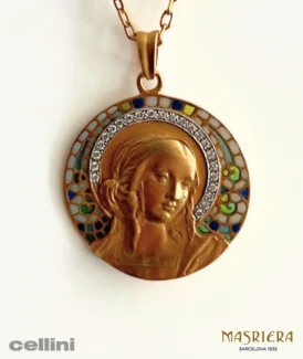 Masriera Medallion