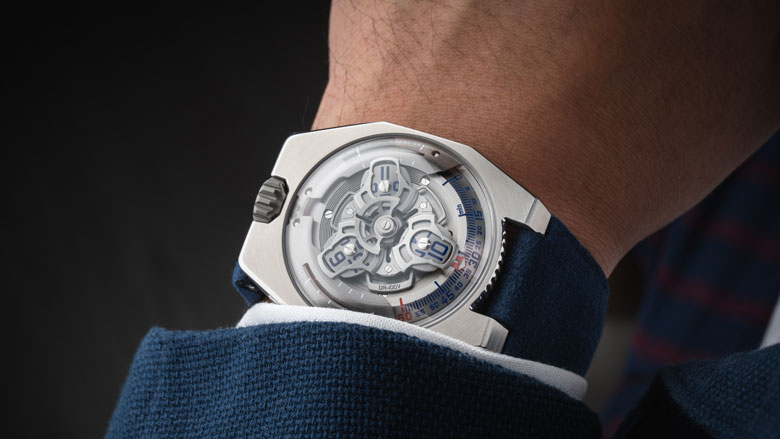 Urwerk UR-100V Iron